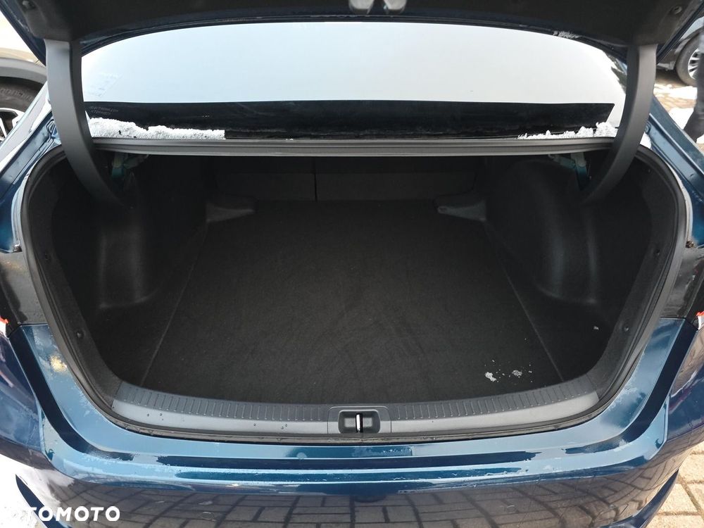 Toyota Corolla 1.8 Hybrid Style - 12