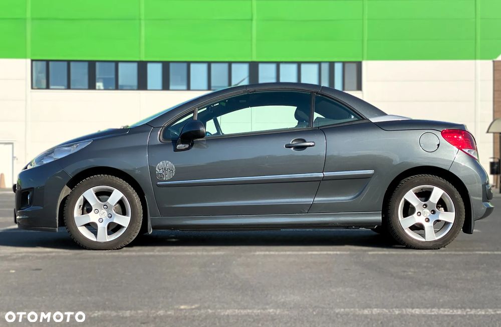 Peugeot 207 CC - 1