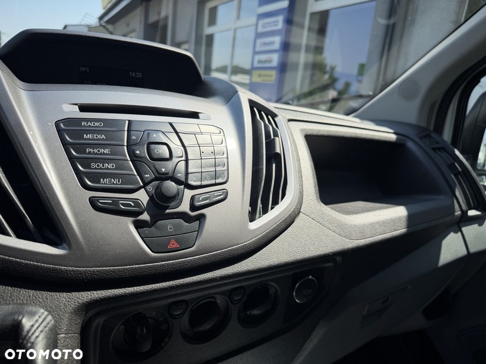 Ford Transit - 17