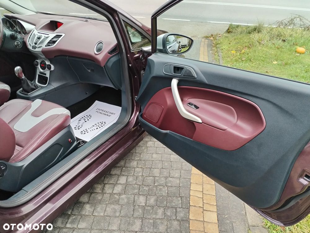 Ford Fiesta - 16