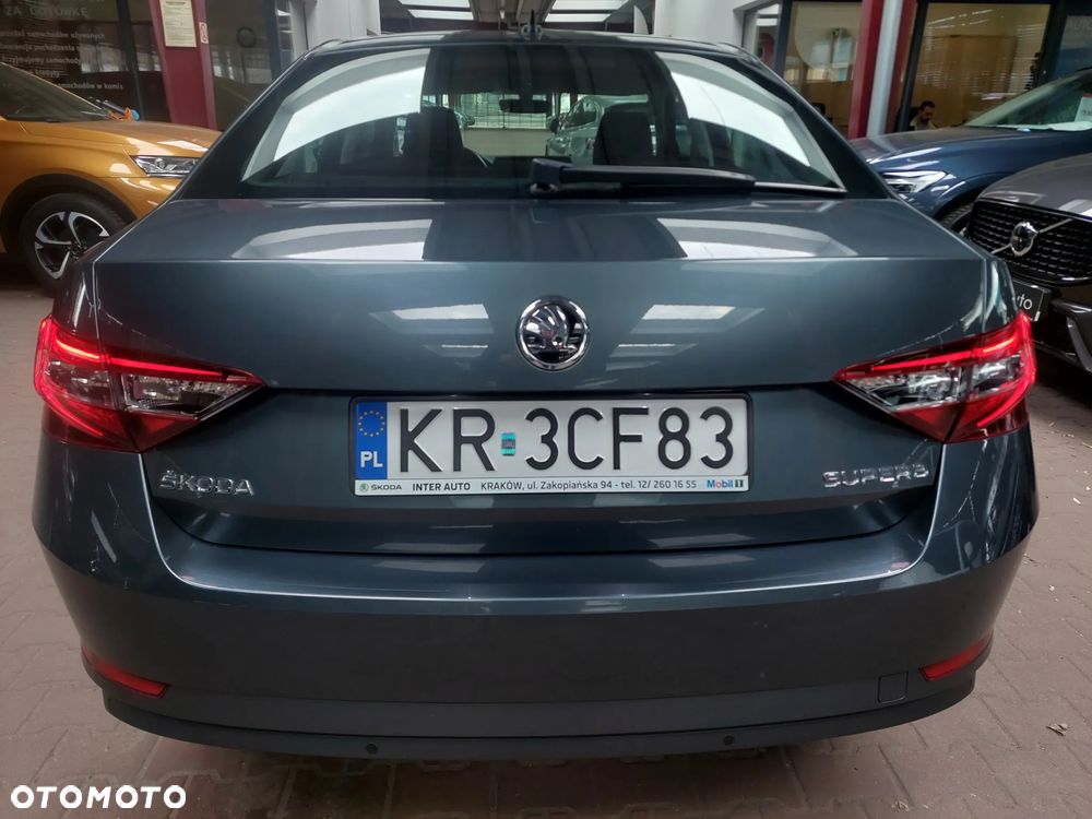 Skoda Superb 1.4 TSI ACT Ambition DSG - 7