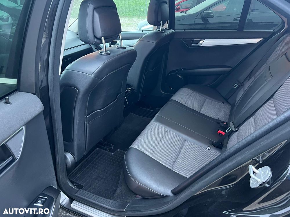 Mercedes-Benz C 200 T (BlueEFFICIENCY) 7G-TRONIC Avantgarde - 10