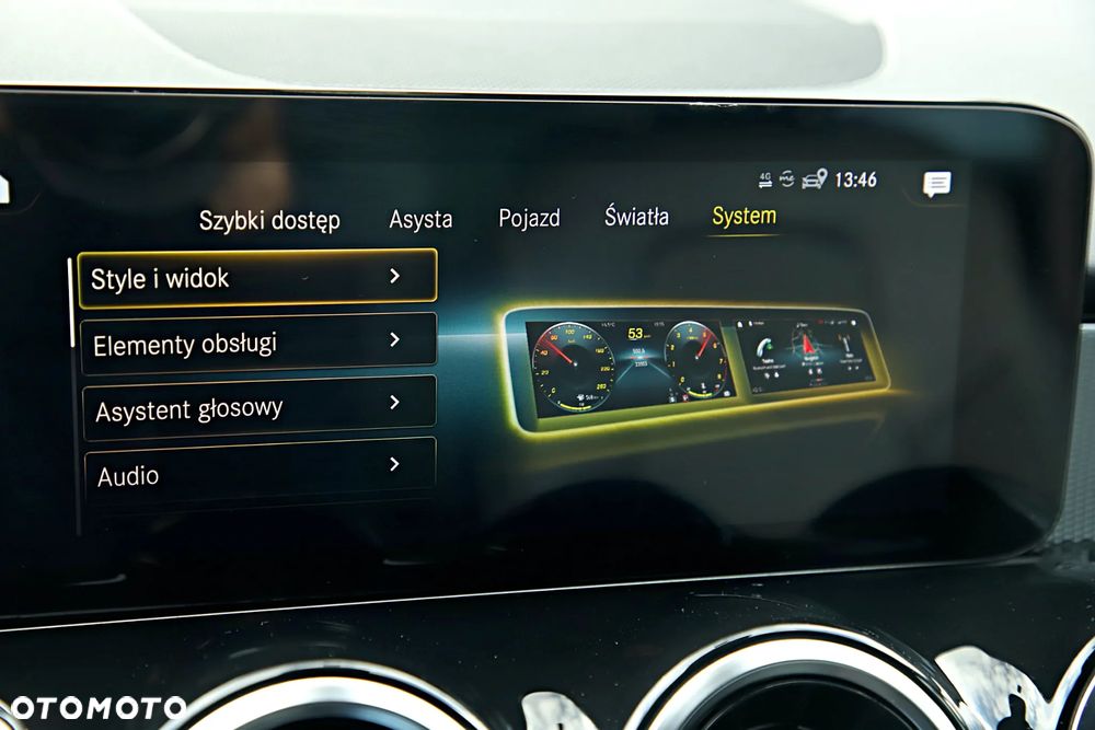 Mercedes-Benz GLB 200 7G-DCT - 35