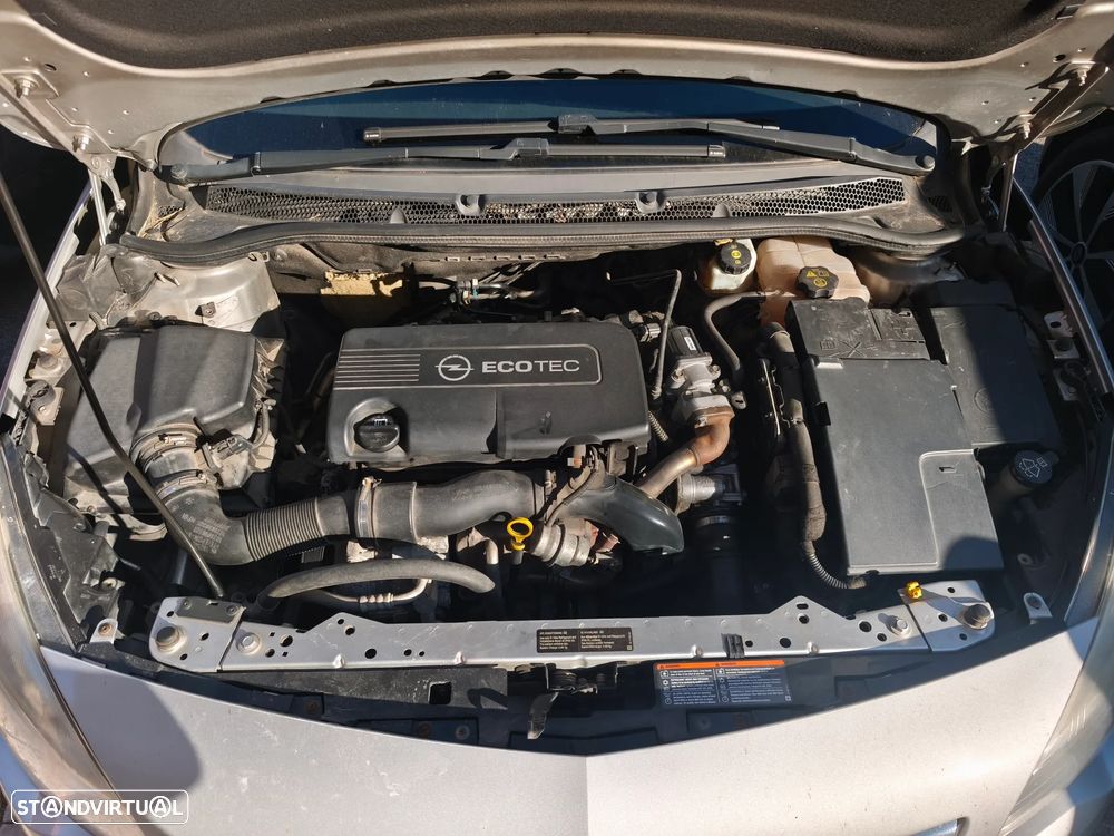 Opel Astra 1.7 CDTI Cosmo - 21