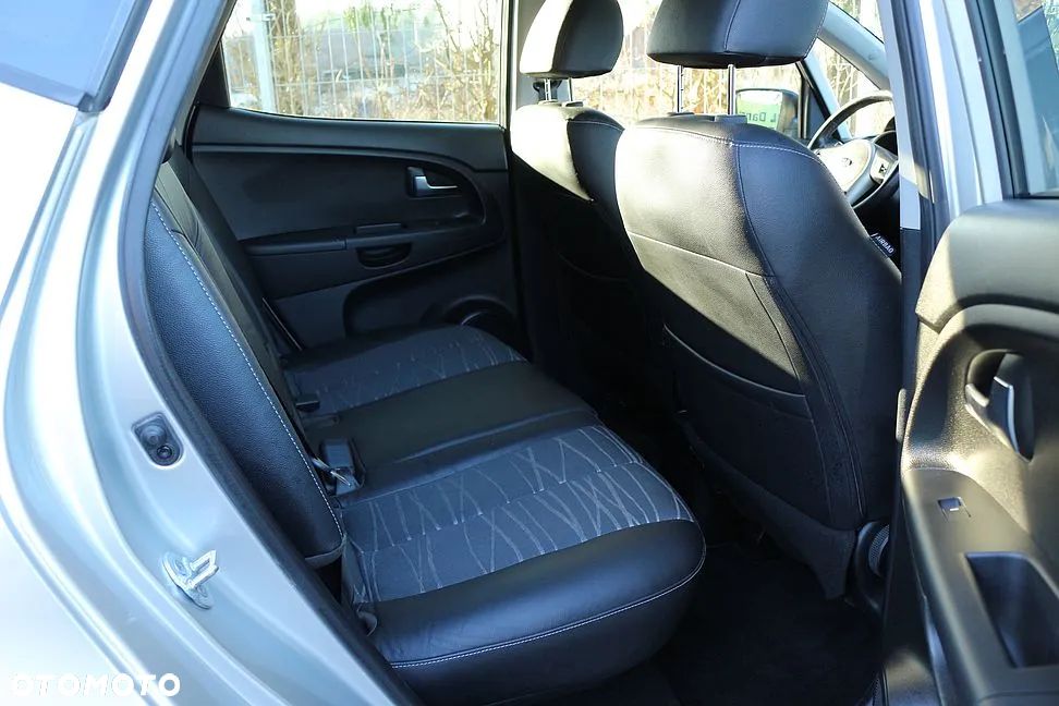 Kia Venga 1.6 XL - 22