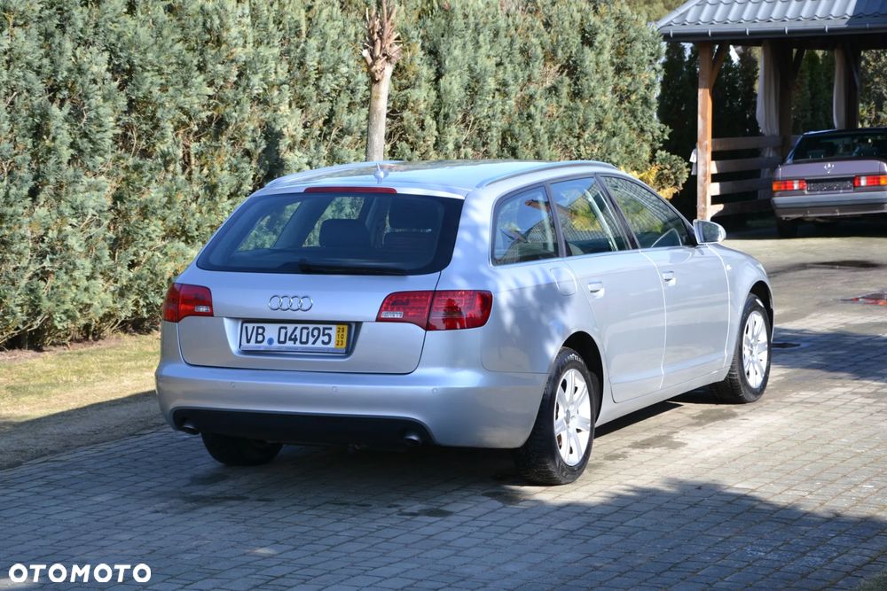 Audi A6 Avant - 4