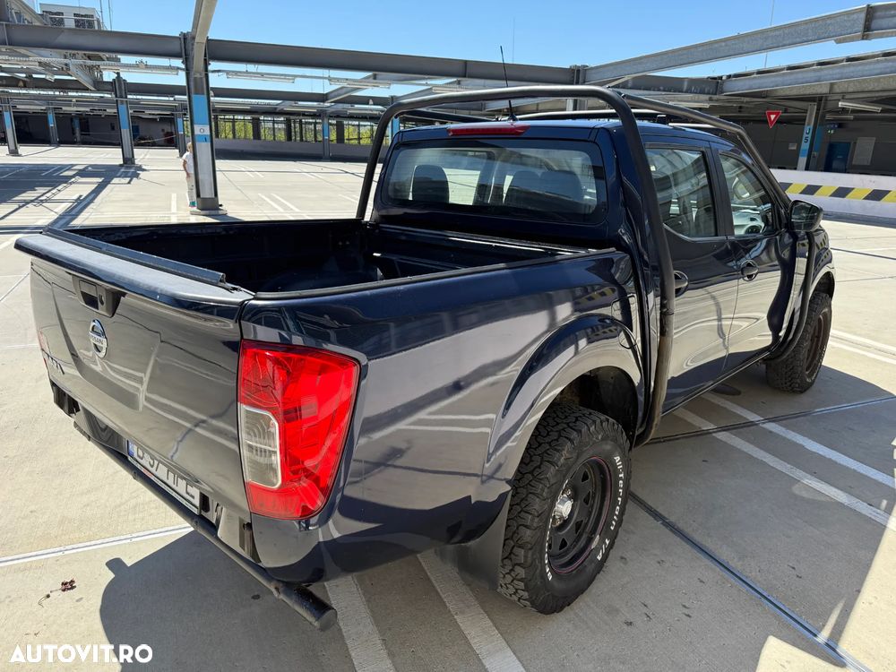 Nissan Navara Double Cab Visia - 6