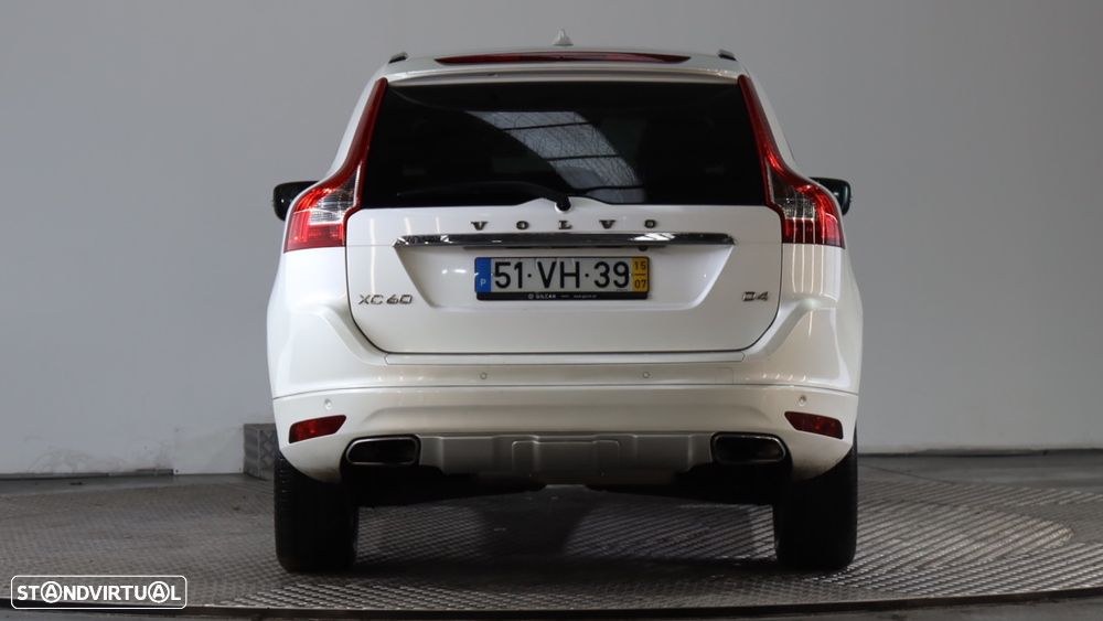 Volvo XC 60 2.0 D4 R-Design Geartronic - 5