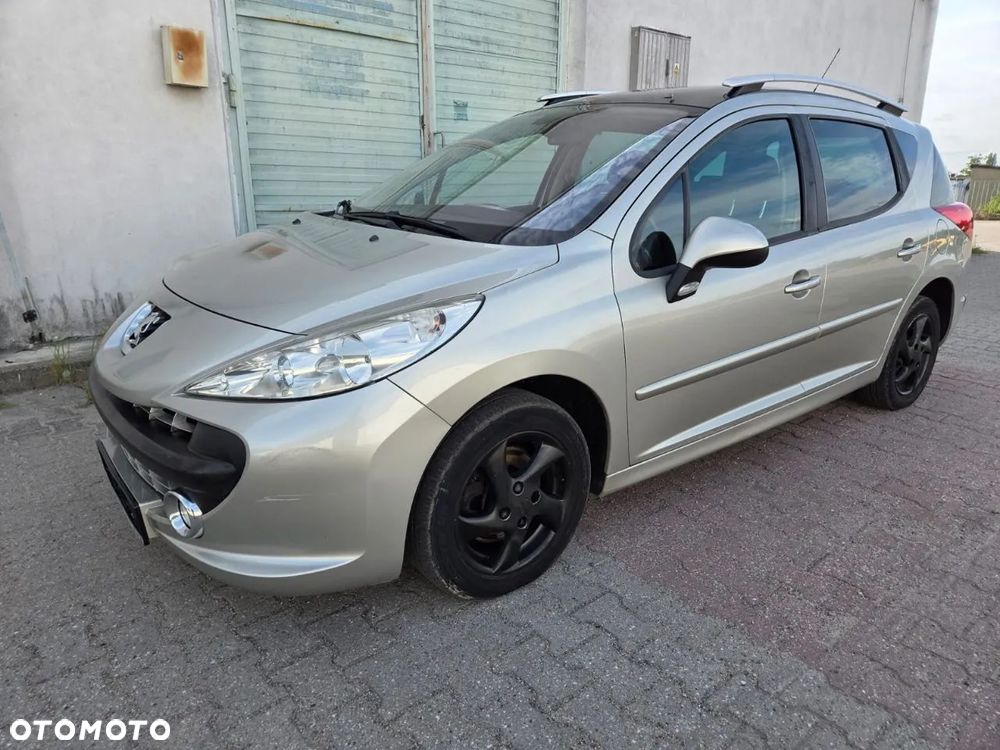 Peugeot 207 1.6 Premium - 6