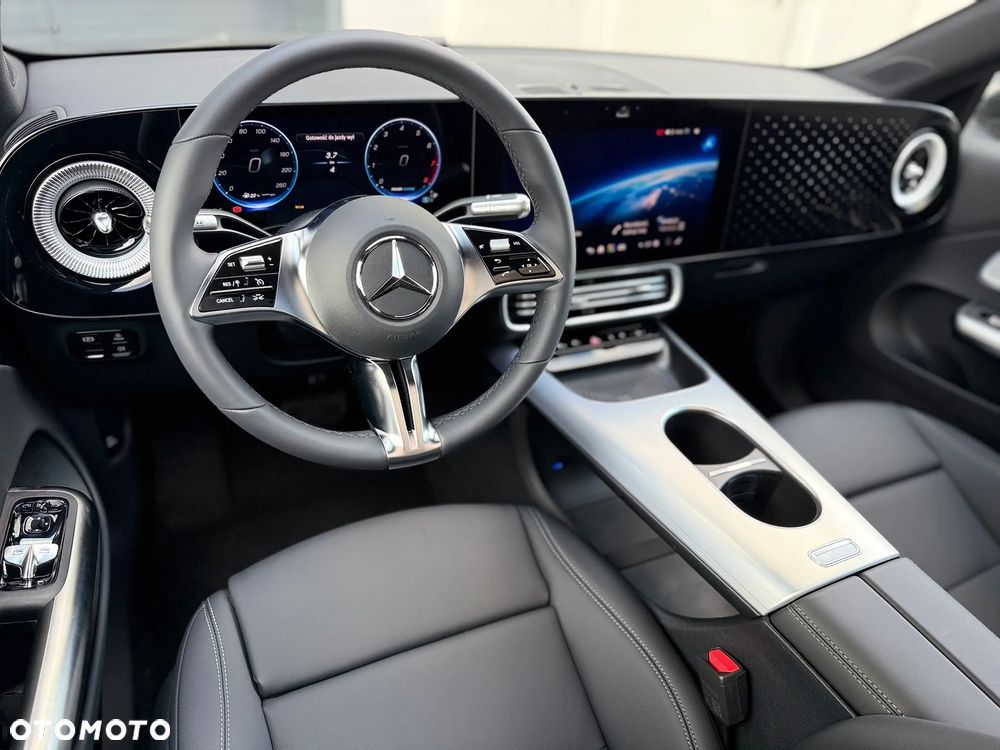 Mercedes-Benz CLA - 15