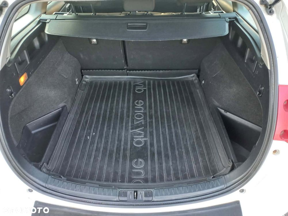 Toyota Auris 1.4 D-4D Active - 10