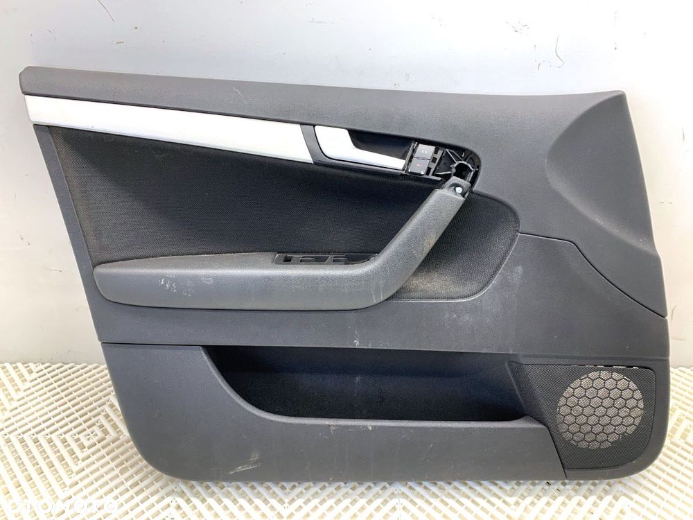 BOCZEK DRZWI LEWY PRZÓD  AUDI A3 (8P1) 2003 - 2013 2.0 TFSI quattro 147 kW [200 KM] benzyna 2004 - - 1