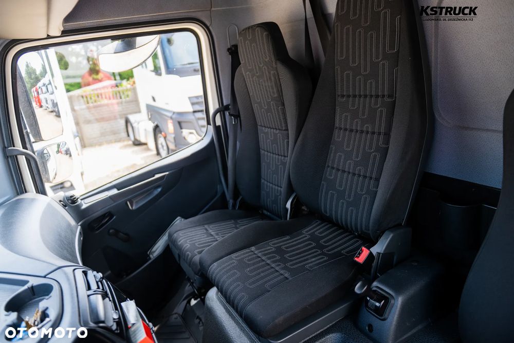Mercedes-Benz Atego 818 L Kontener 7,25 - 20
