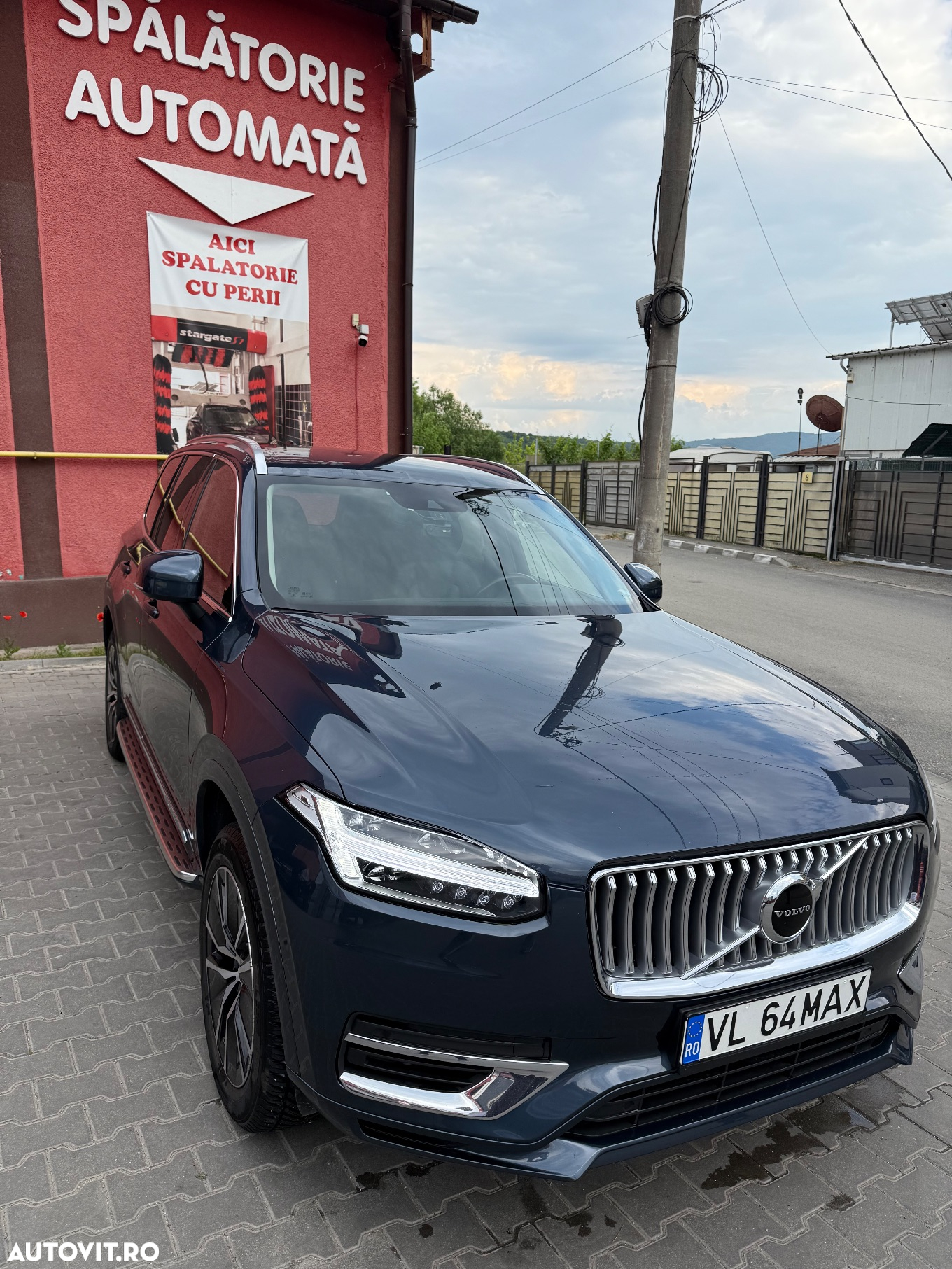 Volvo XC 90 AWD T8 Twin Engine Geartronic RDesign - 10