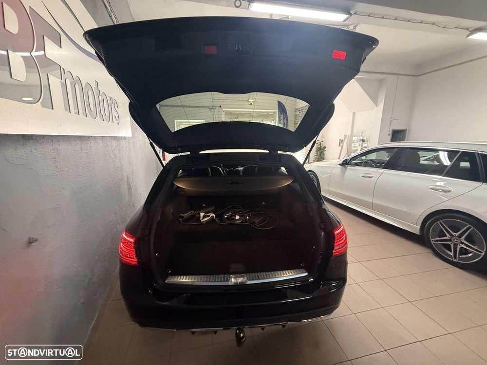Mercedes-Benz C 300 de AMG Line - 24