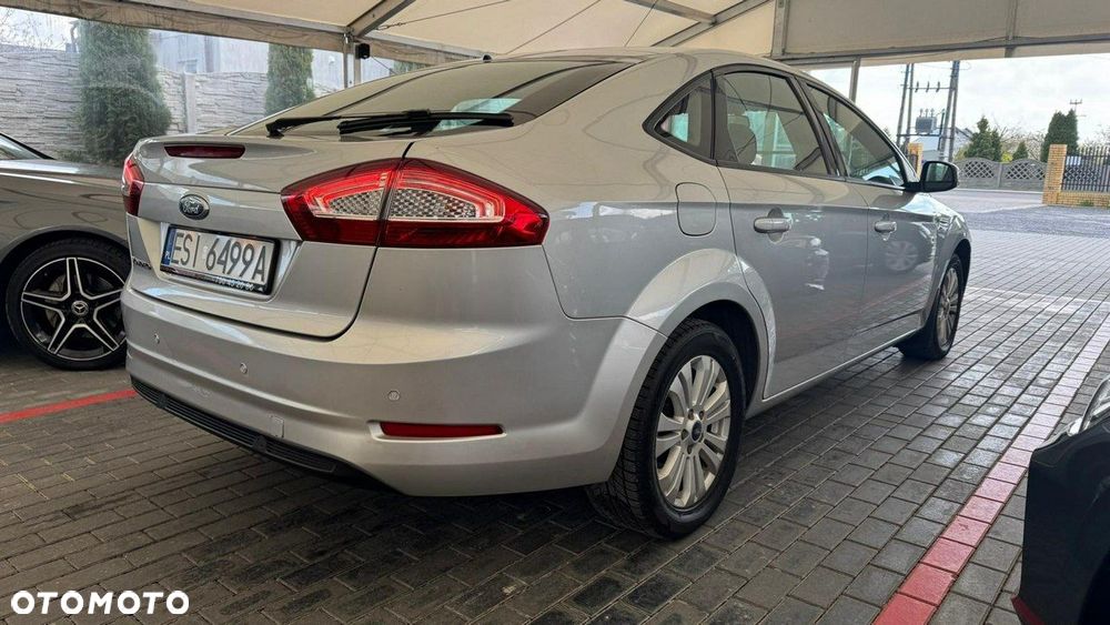 Ford Mondeo - 16