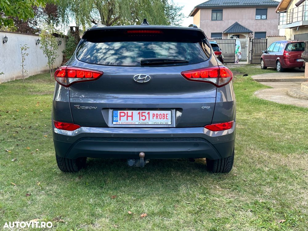 Hyundai Tucson blue 1.7 CRDi 2WD Style - 32