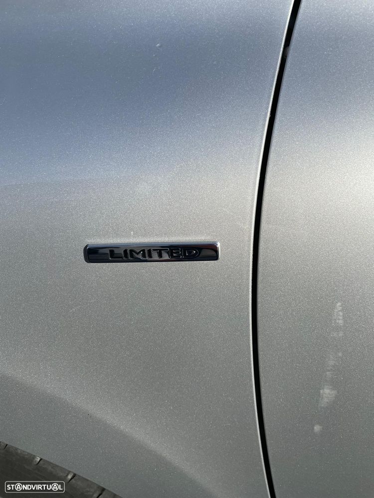 Renault Clio 1.2 16V 75 Collection - 12