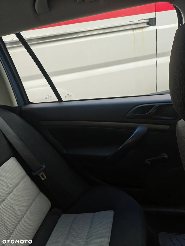 Skoda Octavia 1.6 Mint - 20