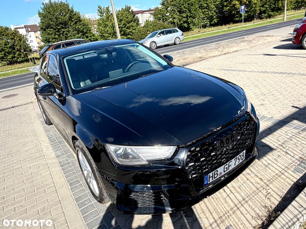 Audi A4 Limousine - 6