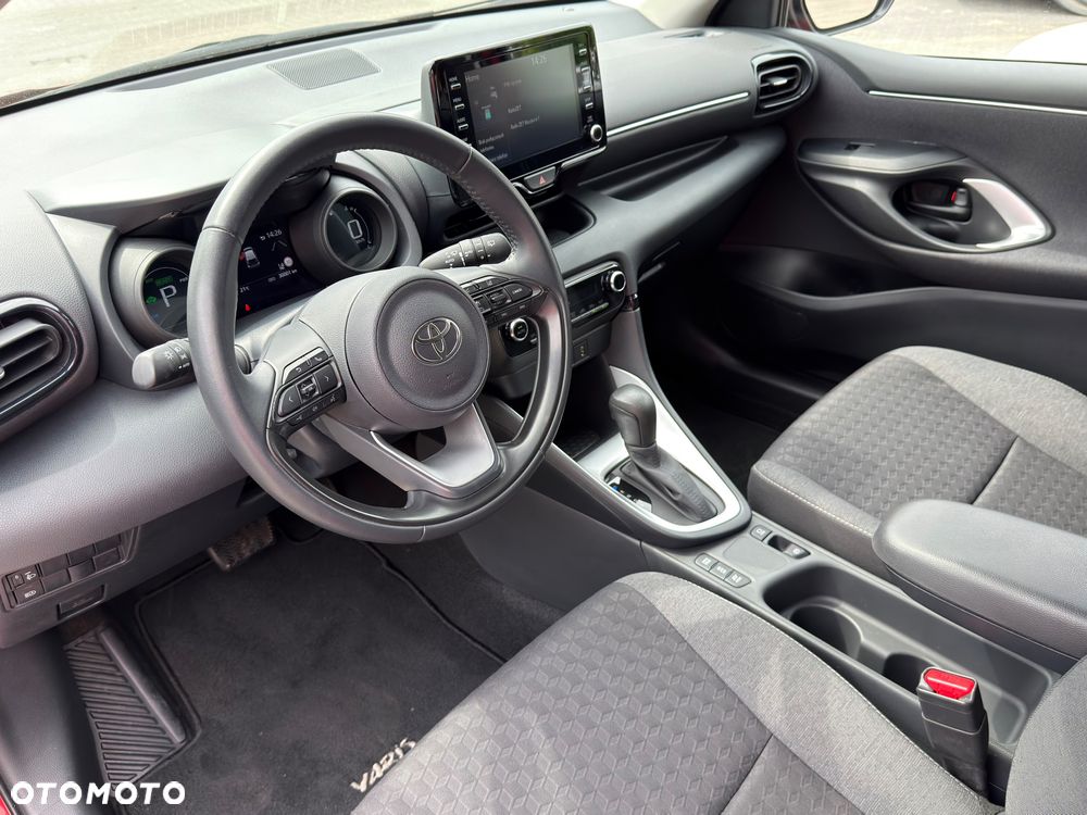 Toyota Yaris Hybrid 1.5 Tokyo Edition - 18