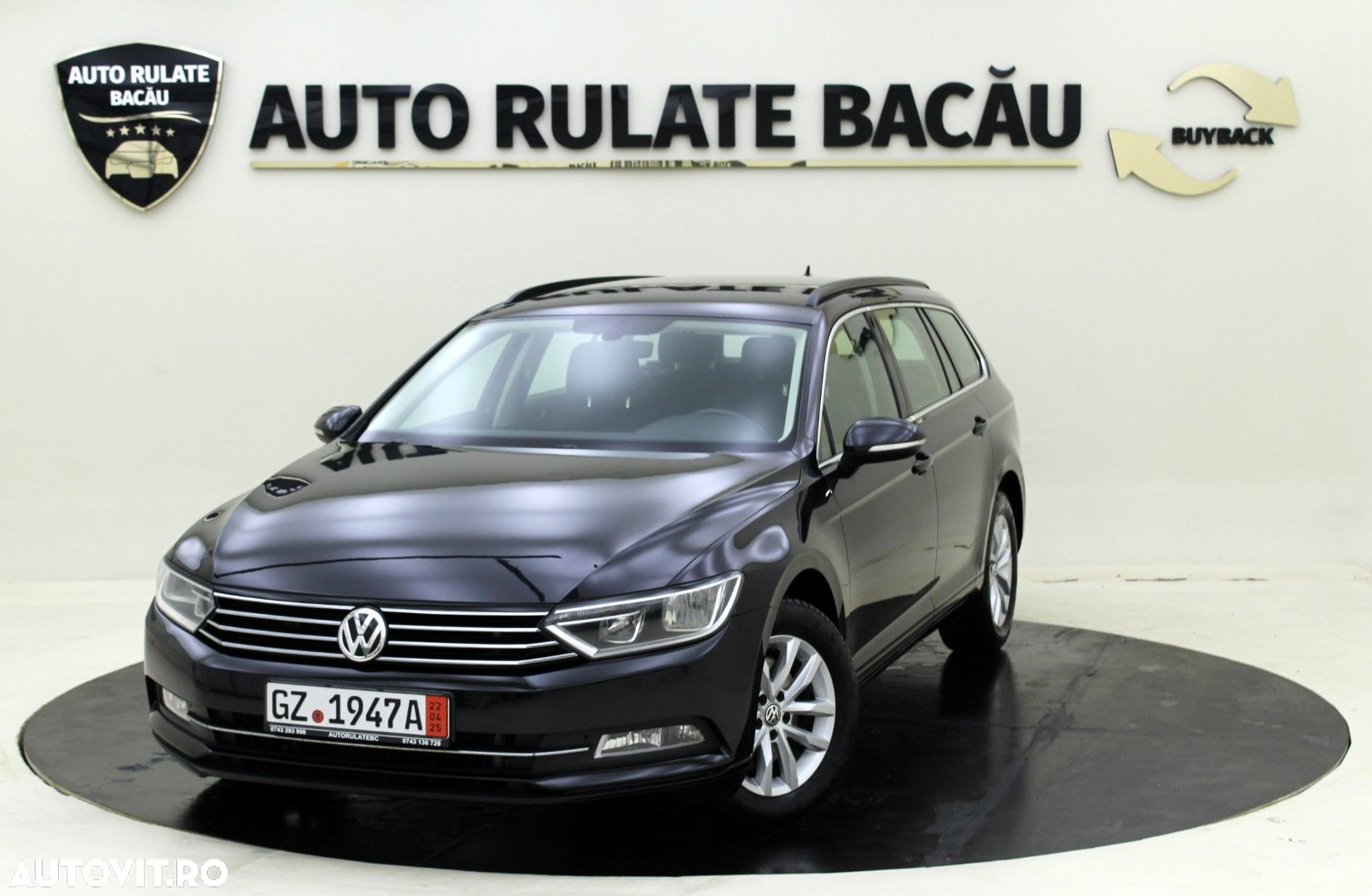 Volkswagen Passat - 2