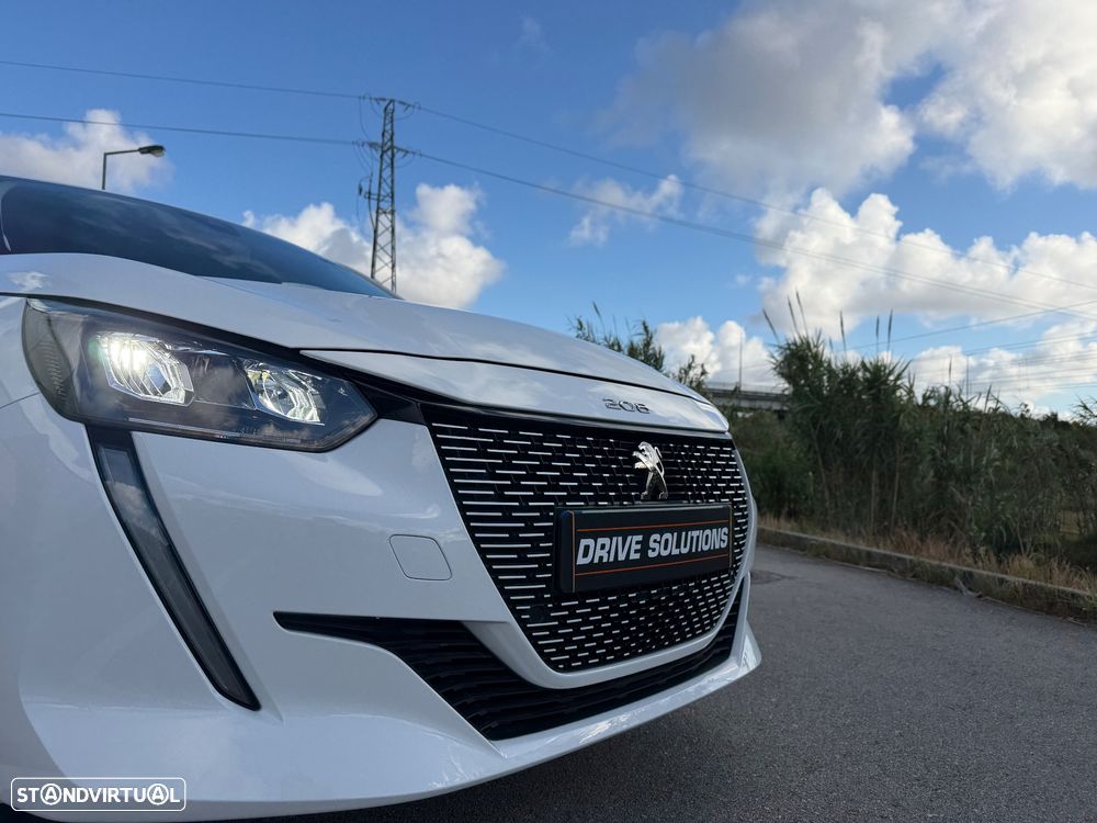 Peugeot e-208 Active Pack - 11
