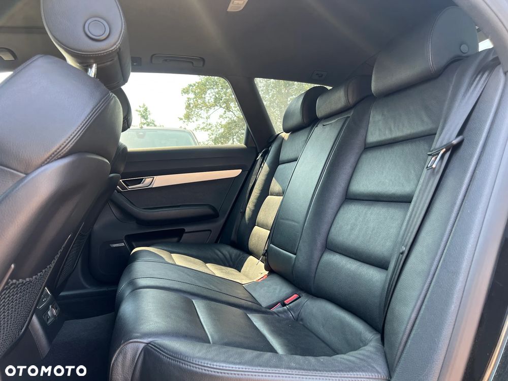 Audi A6 Allroad - 24