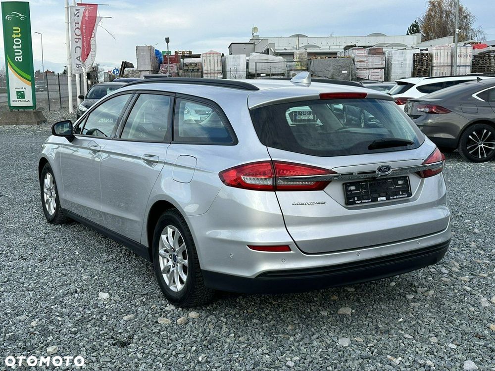 Ford Mondeo 2.0 EcoBlue Titanium - 9