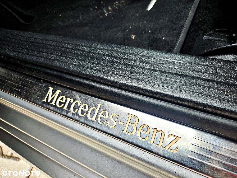 Mercedes-Benz Klasa A 200 CDI 7G-DCT AMG Line - 26