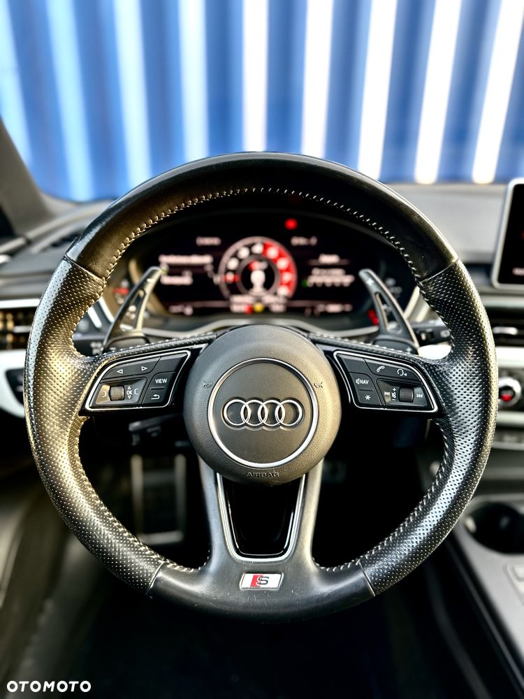 Audi A4 Avant 3.0 TDI quattro S tronic - 12