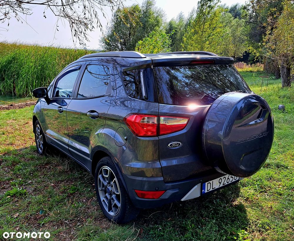 Ford EcoSport - 10