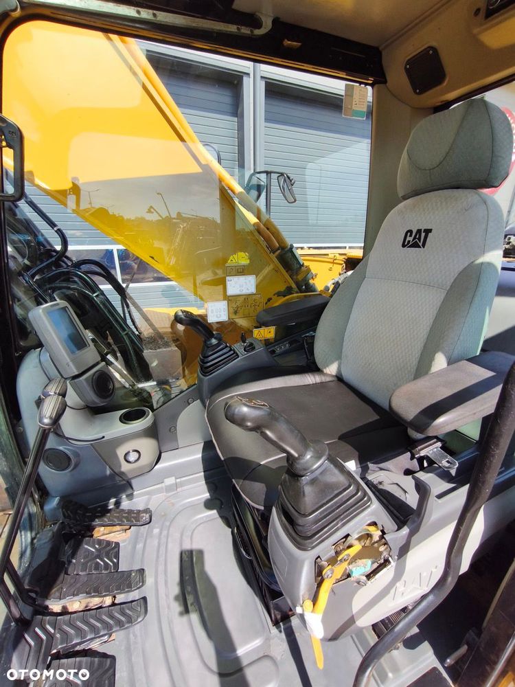 Caterpillar 336D - 9