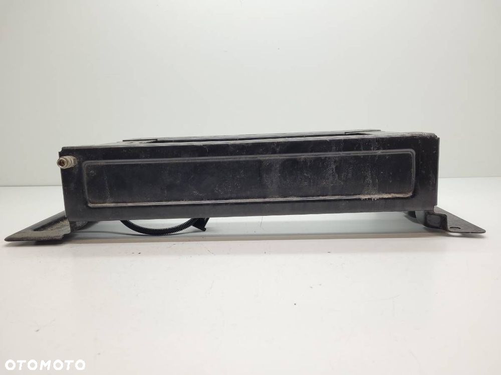 PODSTAWA FOTELA LEWEGO KIEROWCY FORD F-MAX 500 EURO 6 - 2