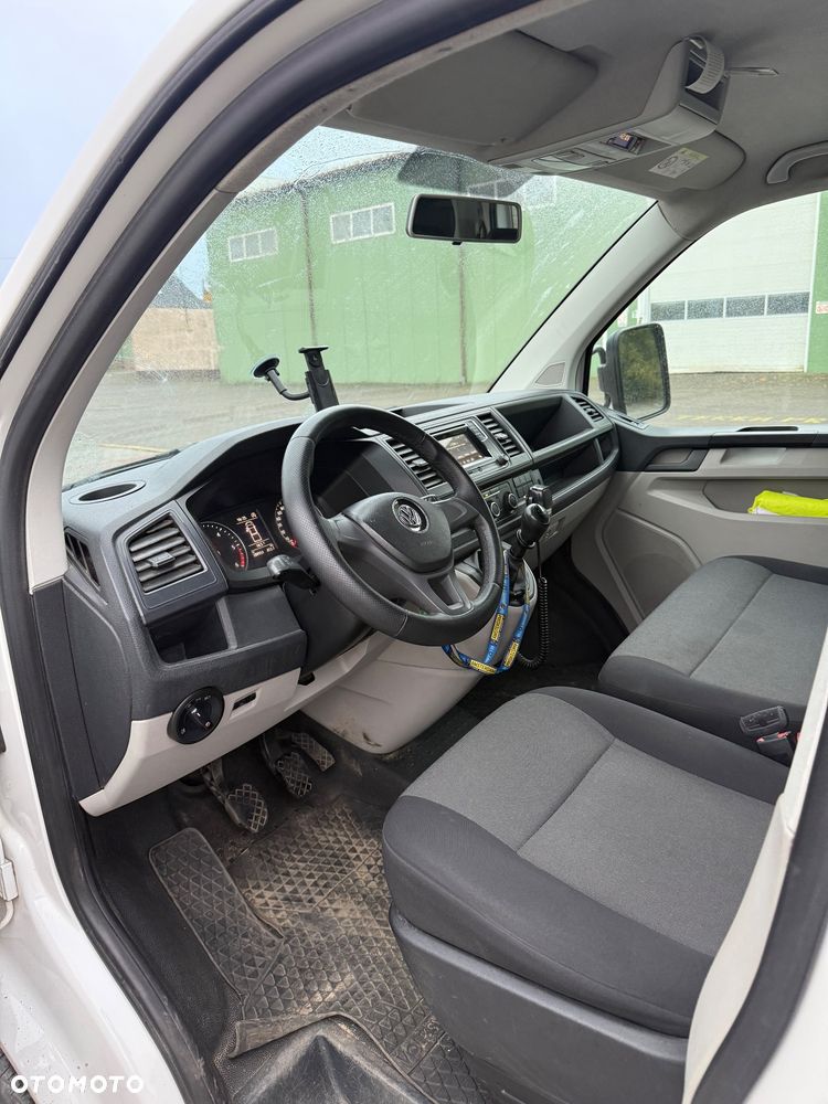 Volkswagen Transporter - 5
