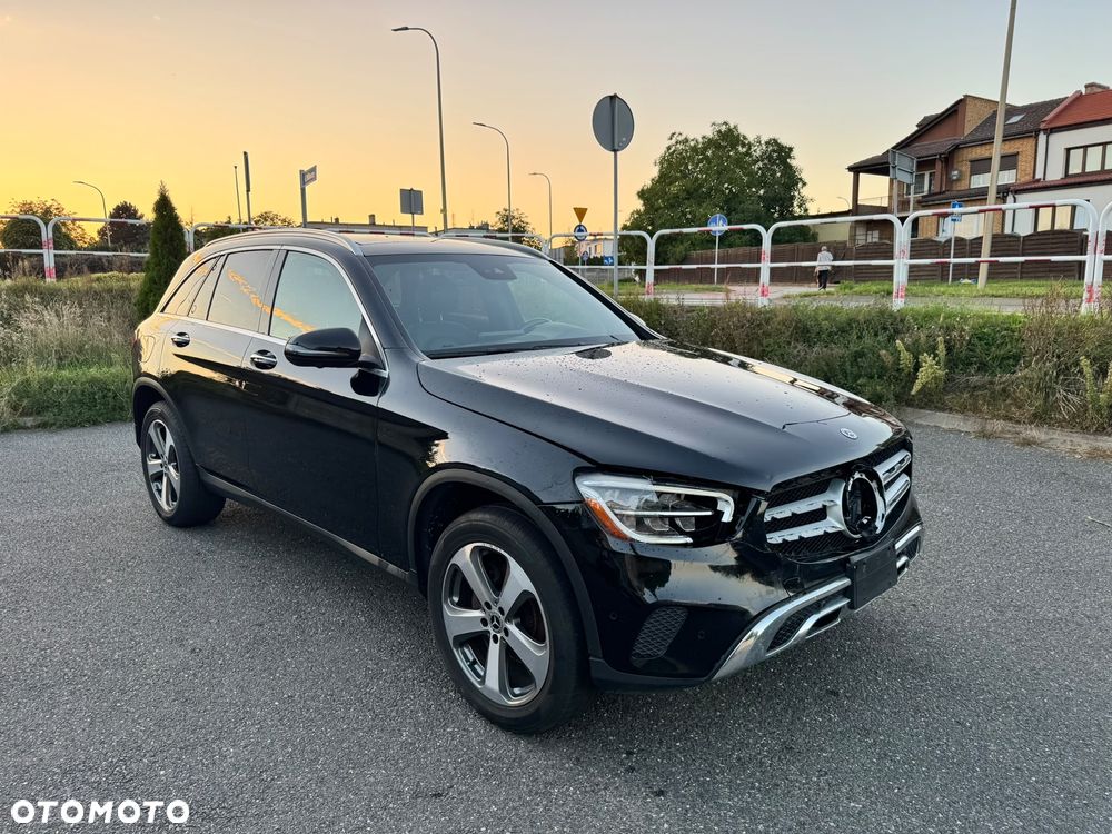 Mercedes-Benz Glc 2022 photo 2