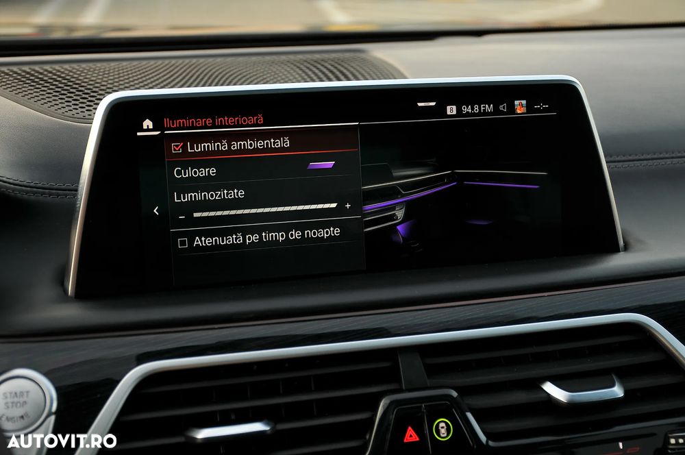 BMW Seria 7 750i xDrive - 26