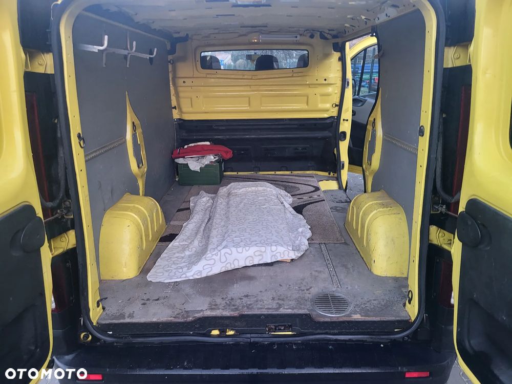 Renault TRAFIC 1.6 dCi 115KM-KLIMA+2xKpl. Opon+KAMERA+6-Biegów+Elektryka+HAK+CD-Zarejestrowany W PL - 19