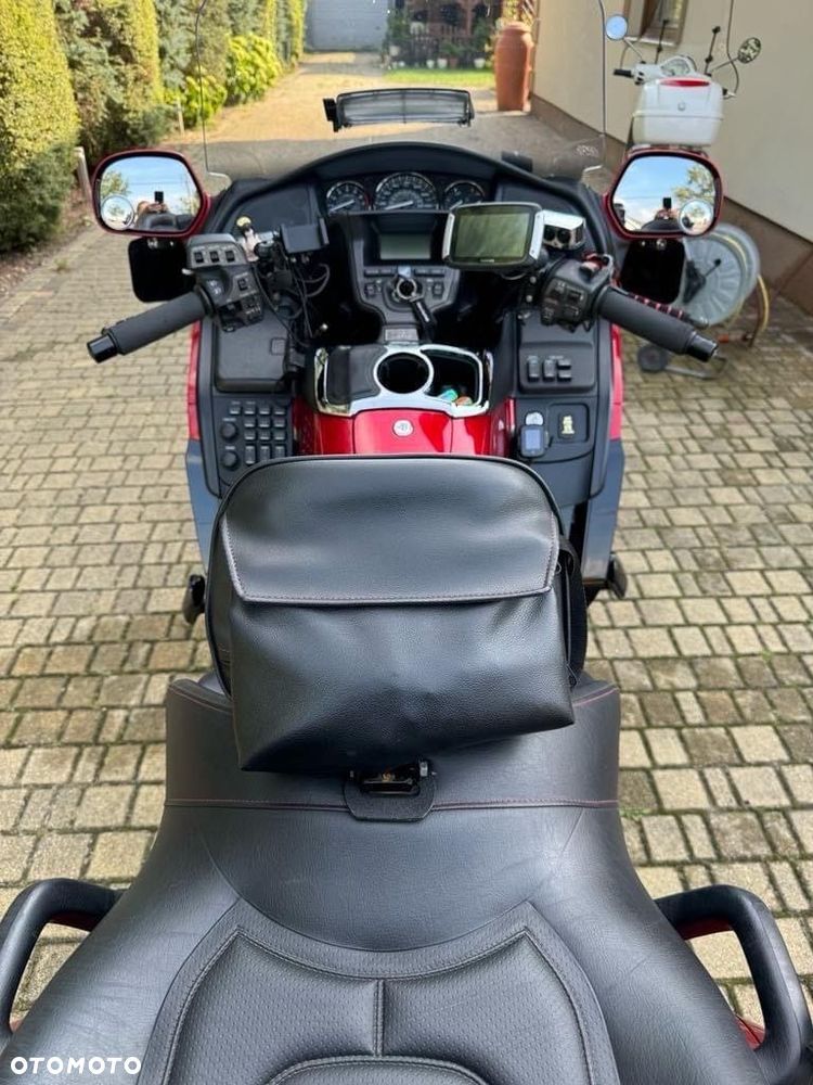 Honda GL - 10