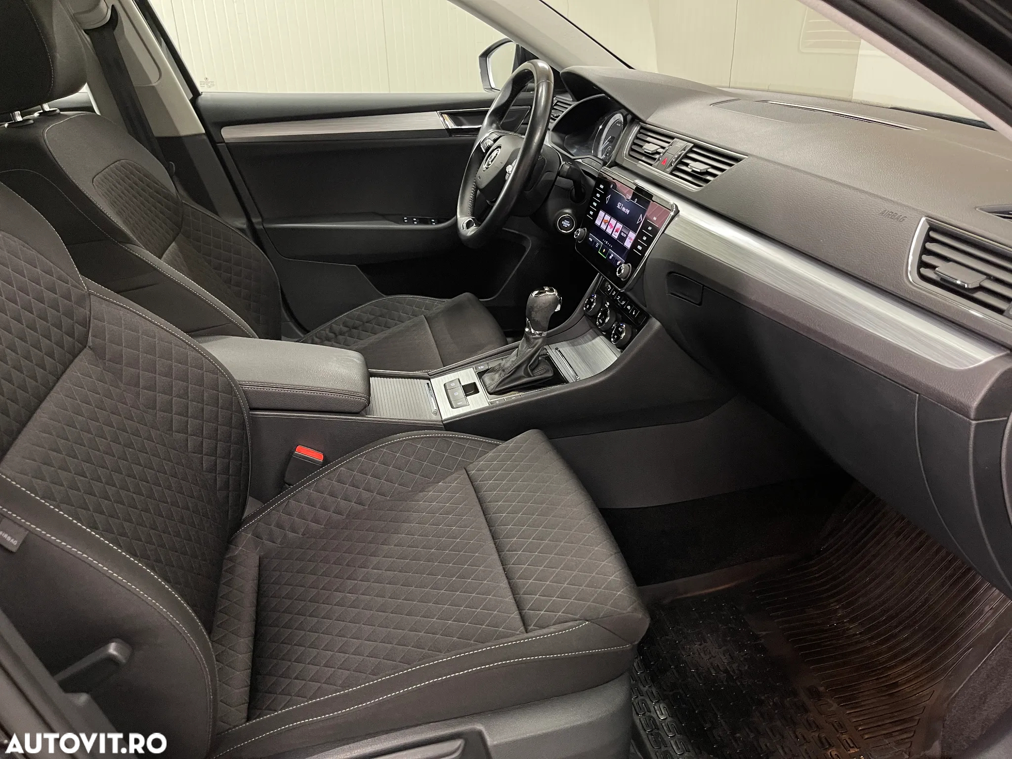 Skoda Superb 1.5 TSI DSG Ambition - 10