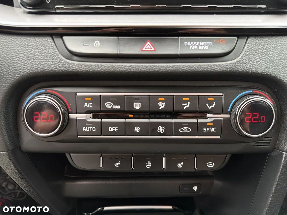 Kia XCeed 1.5 T-GDI L Business Line DCT - 21