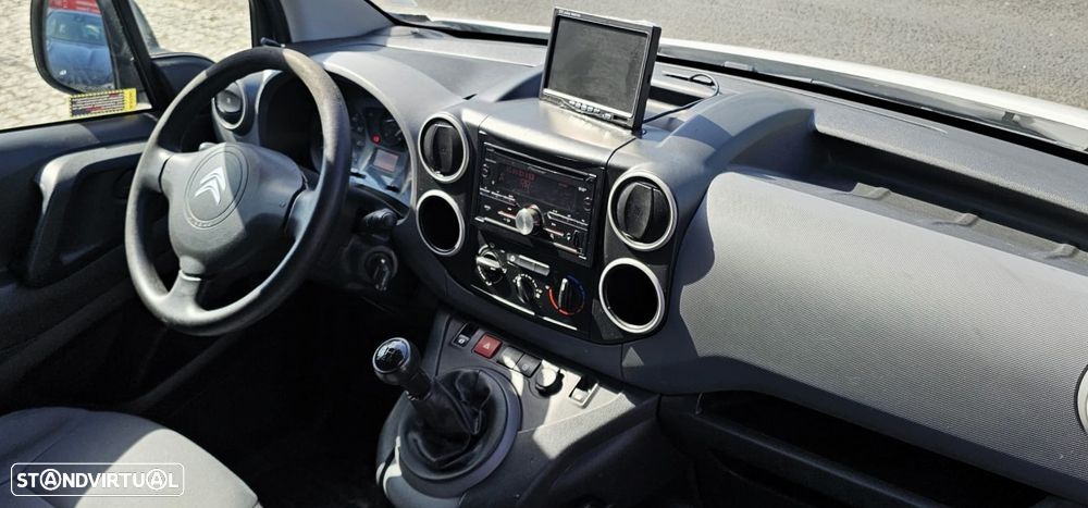Citroën Berlingo 1.6 HDi 90cv 3 Lugares - 18