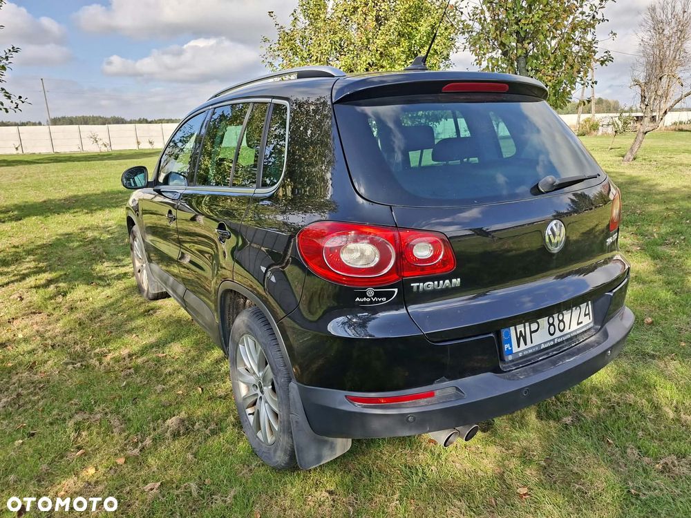 Volkswagen Tiguan - 5