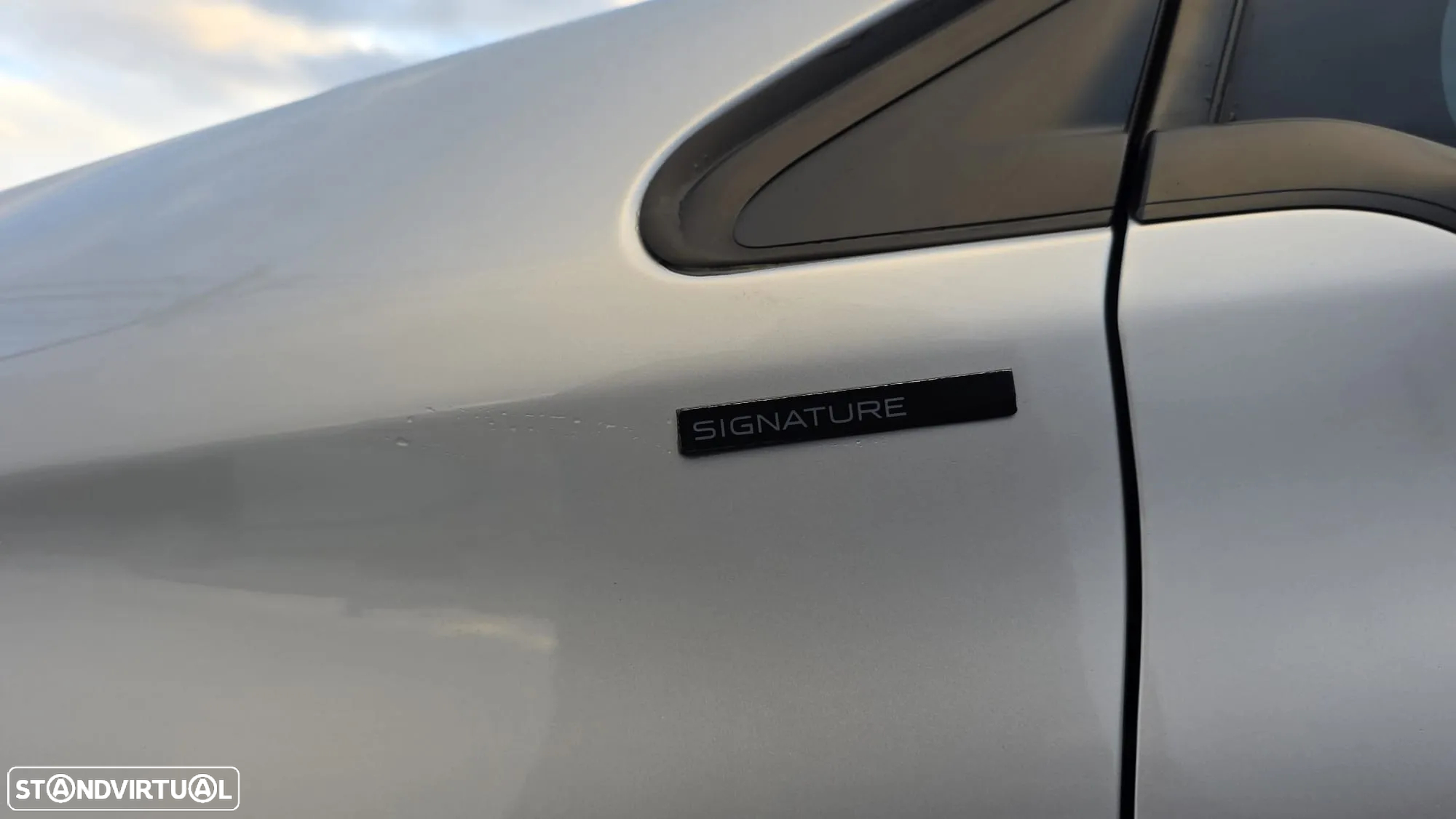 Peugeot 208 1.5 BlueHDi Signature - 6
