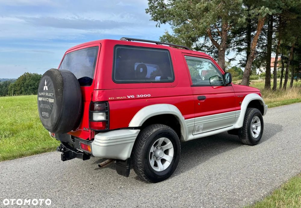 Mitsubishi Pajero - 7