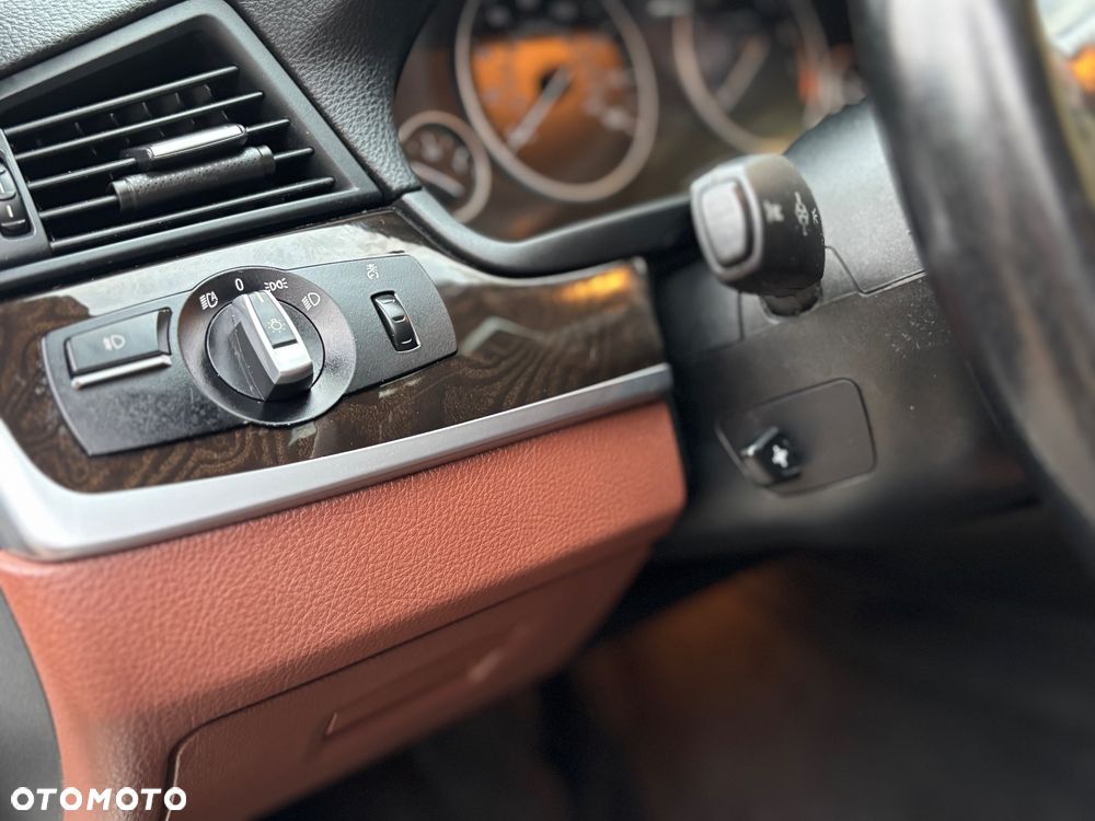 BMW Seria 5 535i - 20
