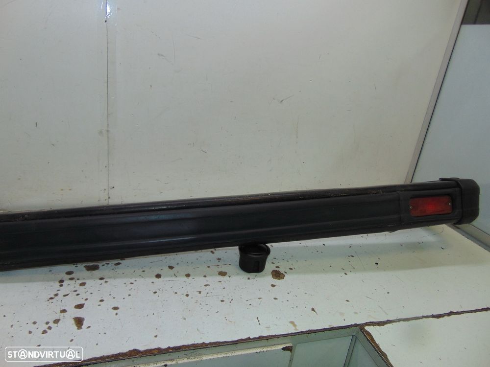 Datsun urvan para-choques - 11