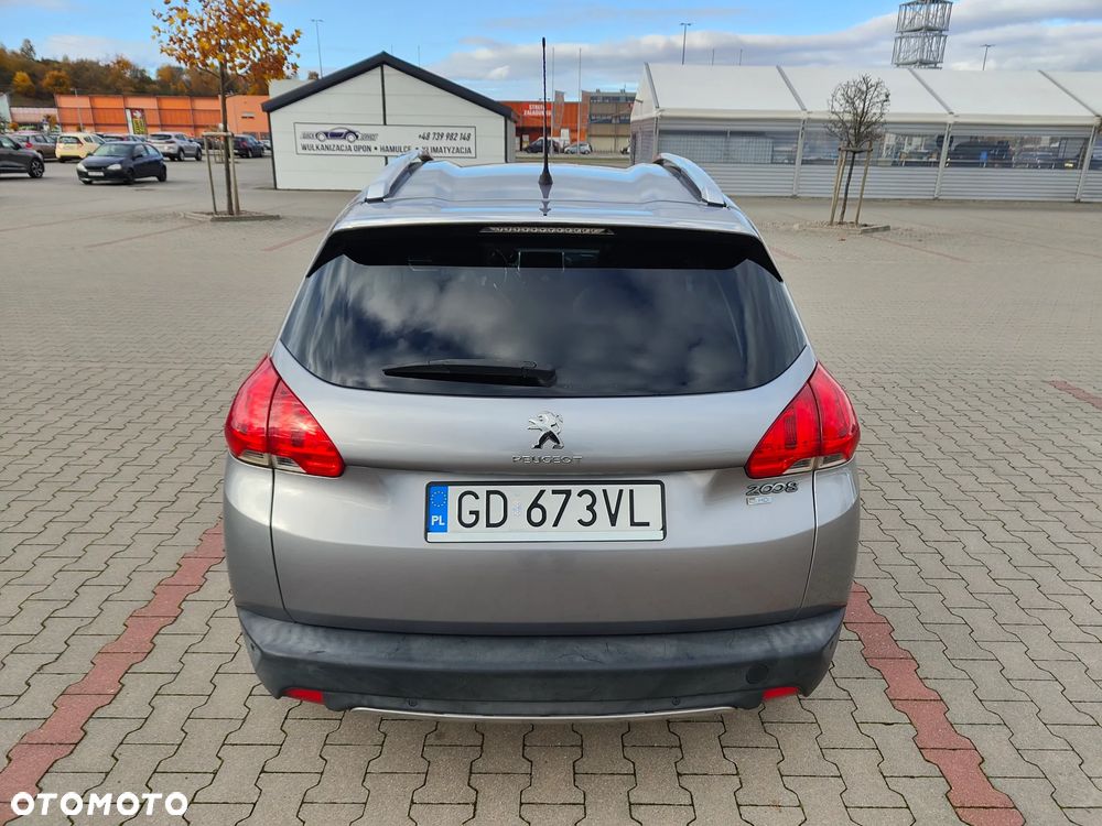 Peugeot 2008 1.6 e-HDi Allure S&S - 5