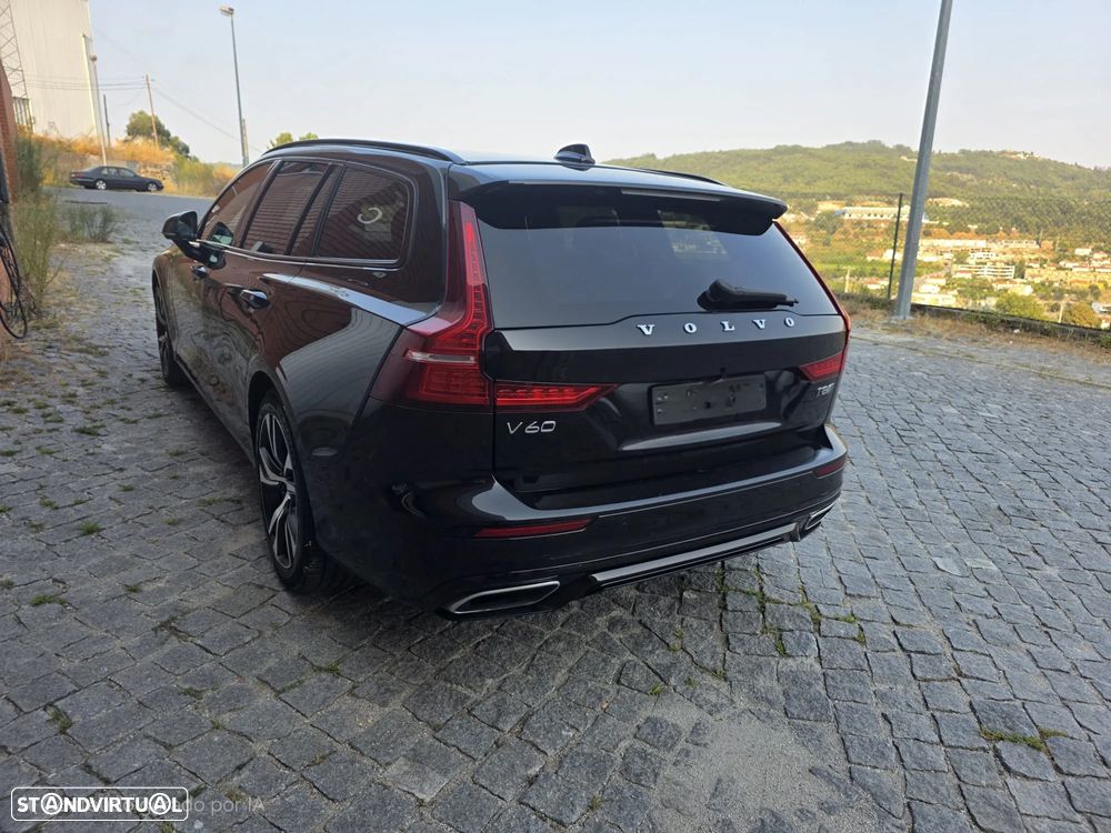 Volvo V60 ver-2-0-t8-awd-te-r--design - 13