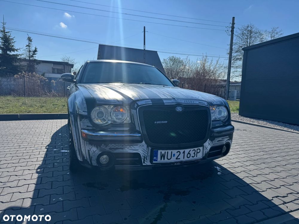 Chrysler 300C - 15
